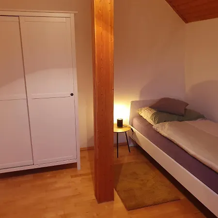Eifelhoehe Apartamento Kelberg