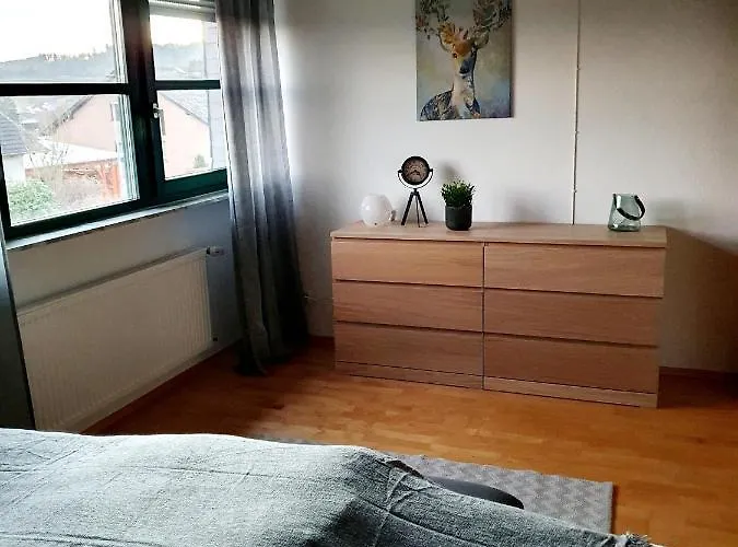 Eifelhoehe דירה קלברג